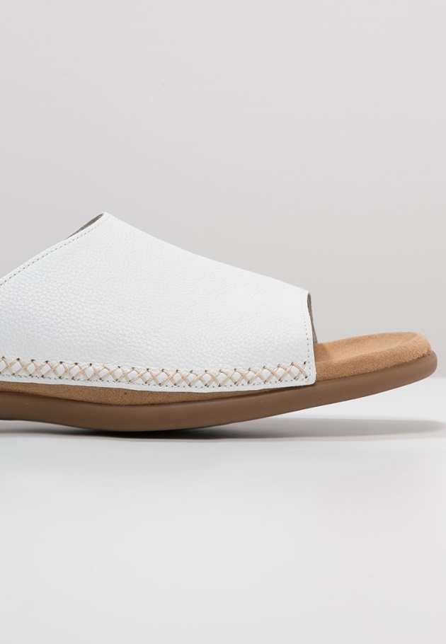 Gabor Weiße Pantoletten
