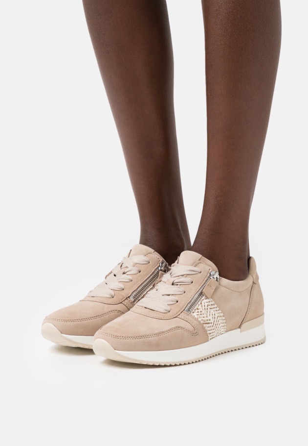 Beige Gabor-Trainer