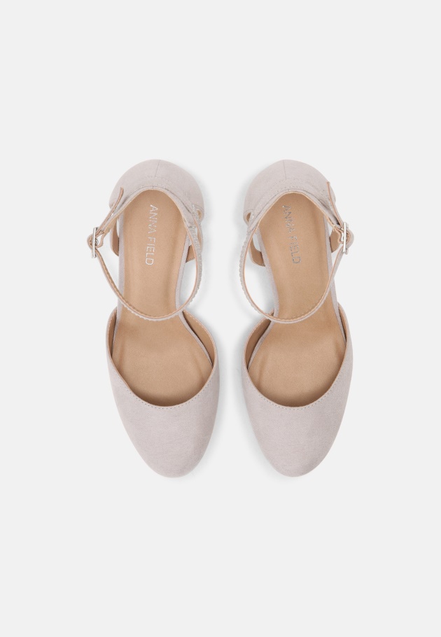 Hellgraue Gabor-Plateau-Heels