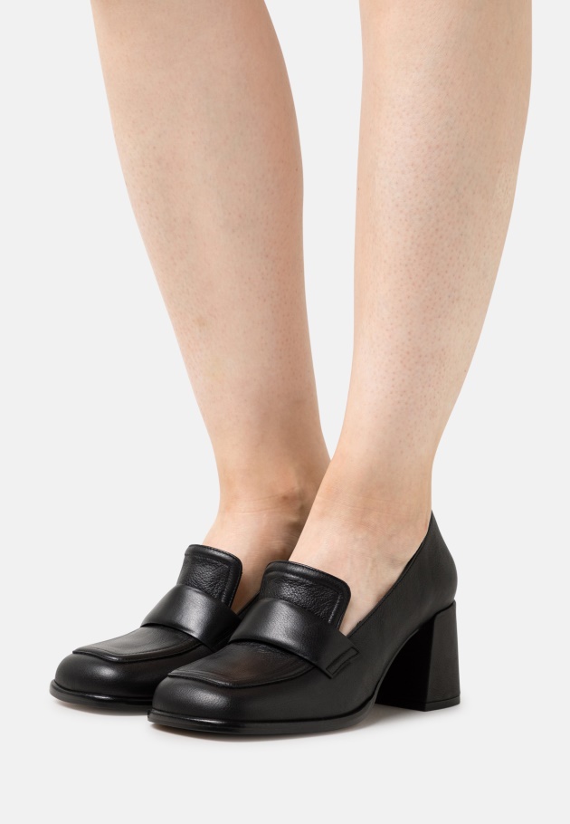 Brendi - Klassische Heels Schwarz Gabor