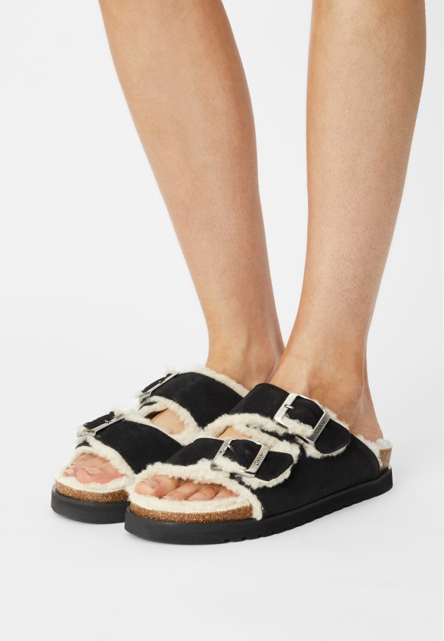 Hausschuhe Rost Gabor