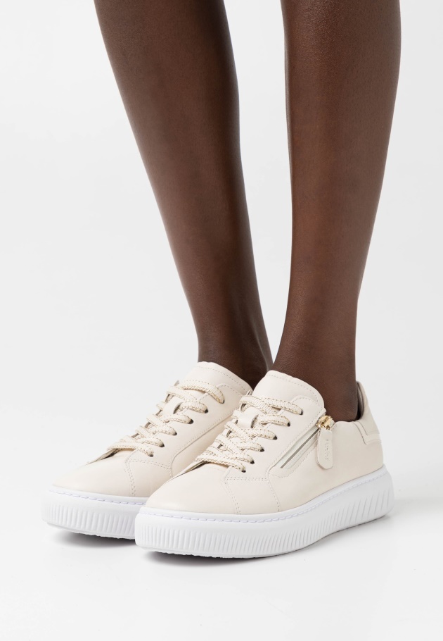 Hausschuhe Rost Gabor