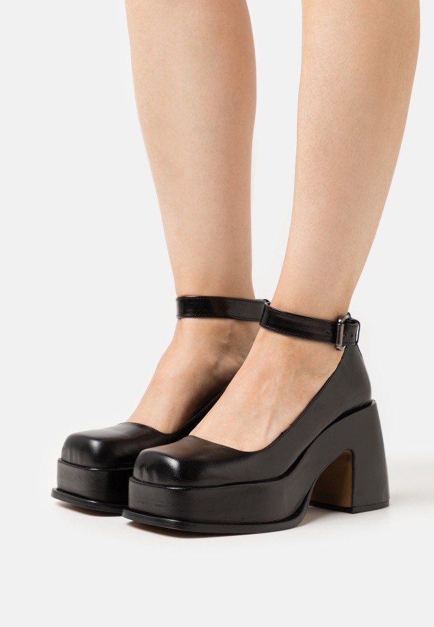 High Heels Schwarz Gabor