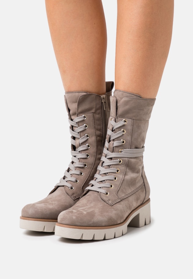 Schnürstiefeletten Aus Gabor In Dunklem Nude/Beige
