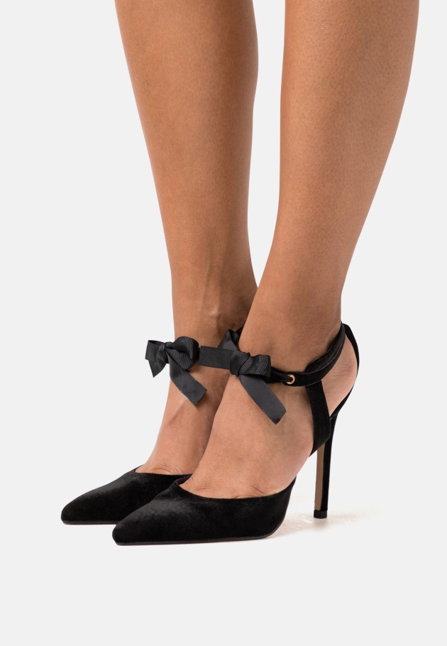 Gabor Pumpt Klassische Heels Schwarz