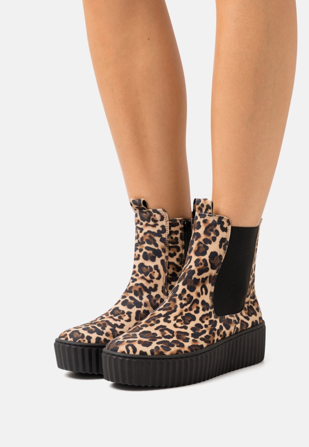 Plateau-Stiefeletten Aus Natürlichem Gabor