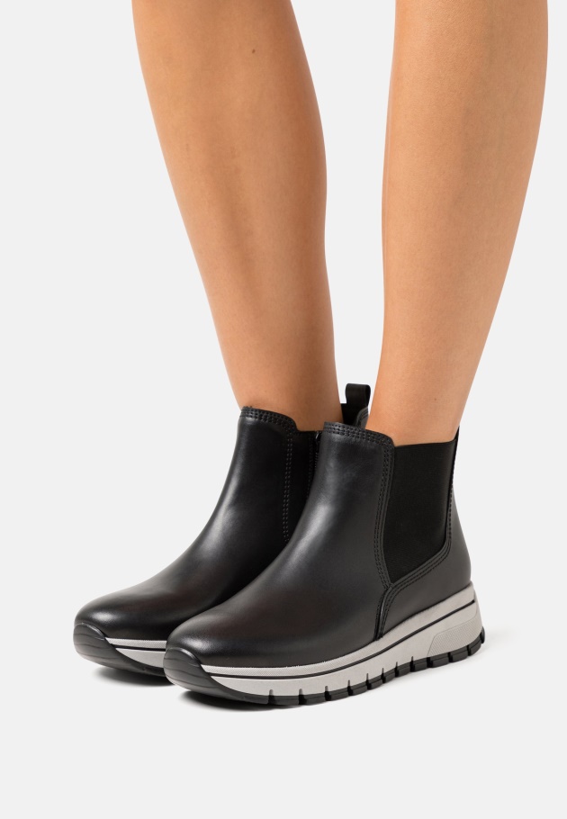 Plateau-Stiefeletten Aus Natürlichem Gabor