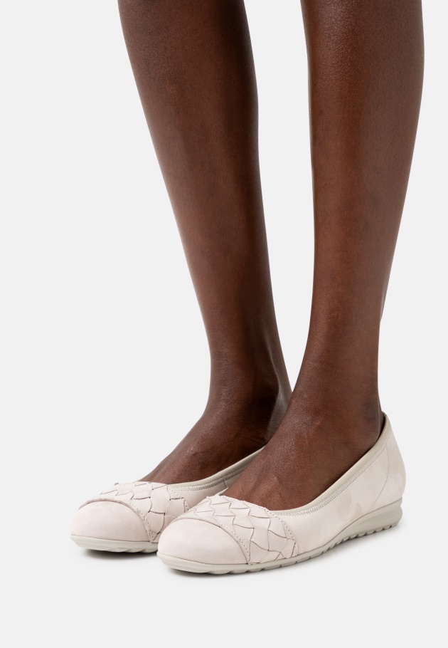 Desert Ballerinas Gabor