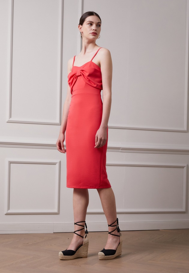 Schwarzer Gabor-Keil Mit Engem Zeh - Plateau-Absatz