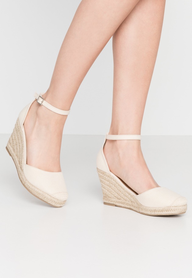 Wide Fit Dorian - High Heels Gabor Rosa