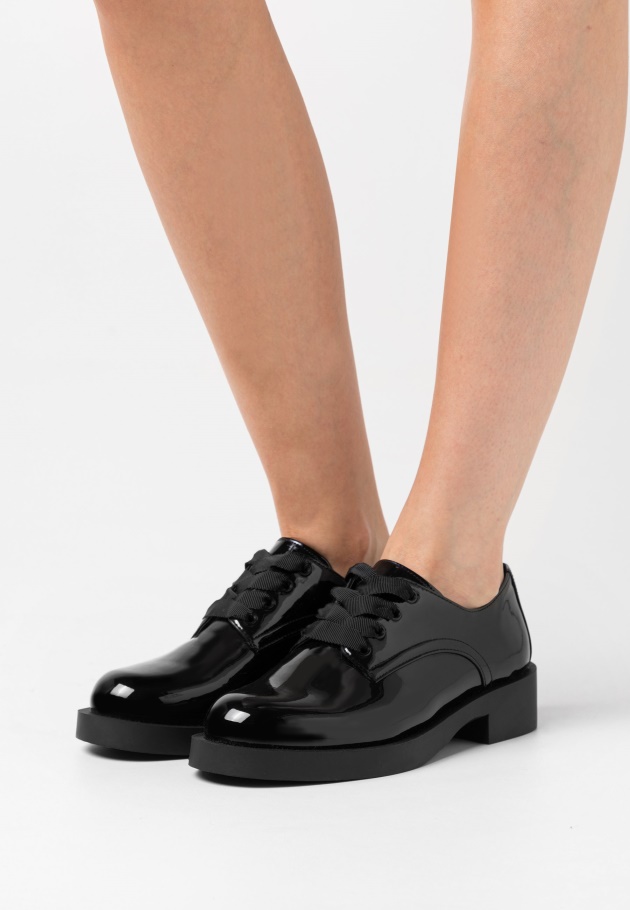 Schnürschuhe Schwarz Gabor