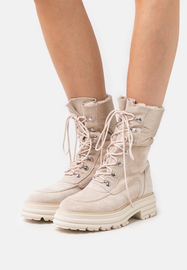 Gabor Dunkelrosa/panna Schnürstiefeletten