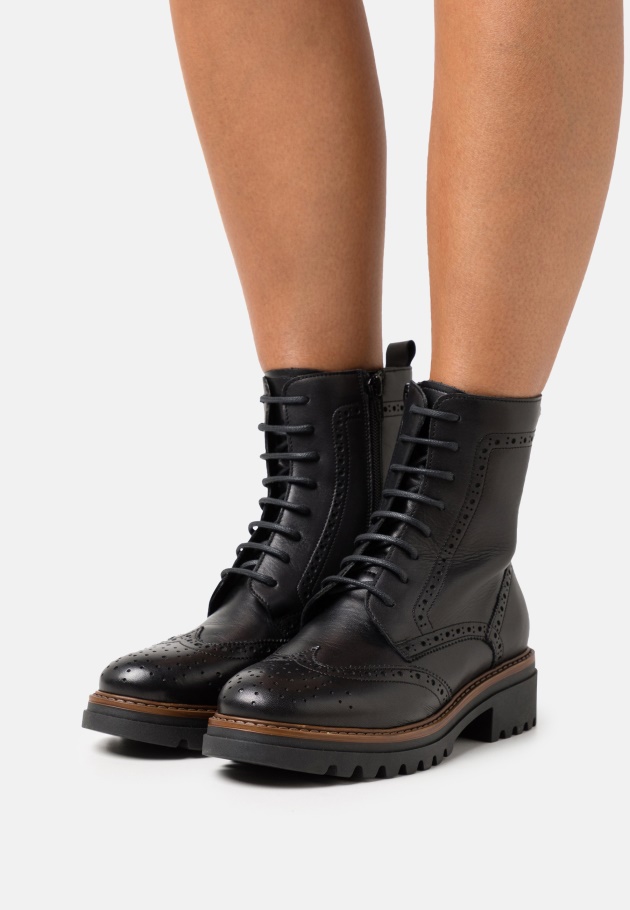 Gabor Schnürstiefelette Cognac