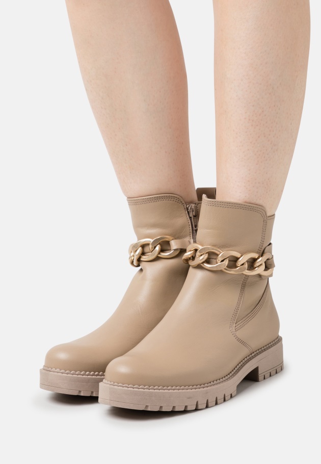 Dunkelblaue Schnürstiefeletten Gabor