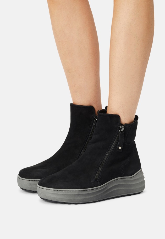 Schnürstiefeletten Indigo Gabor