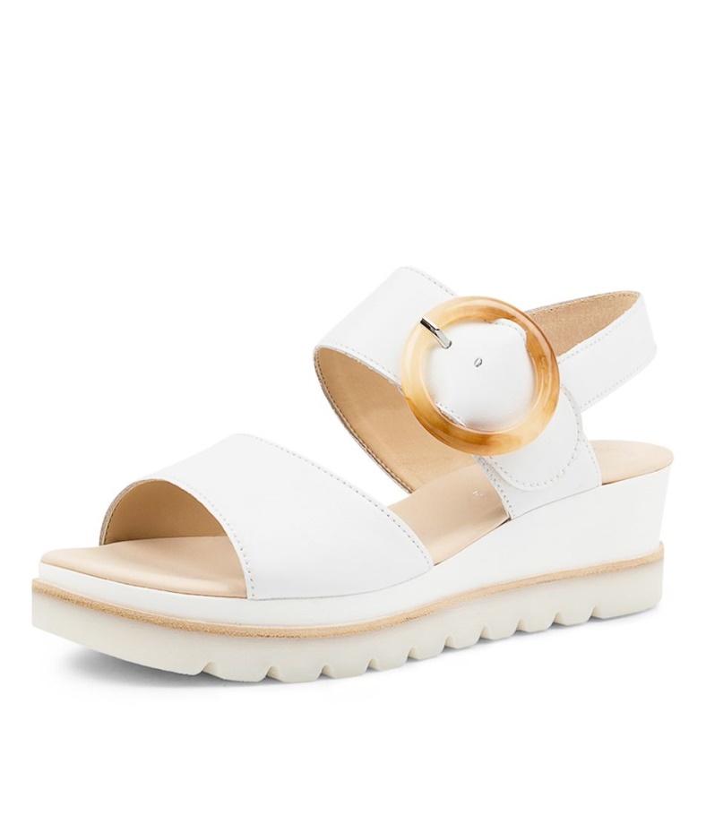 Betty Weiss Leder Gabor