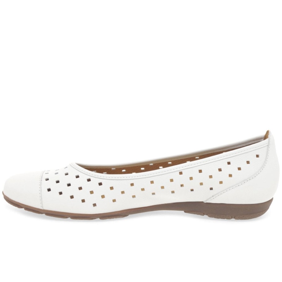 Gabor Rüschen Damen Gestanzte Detail Freizeitschuhe Weiß