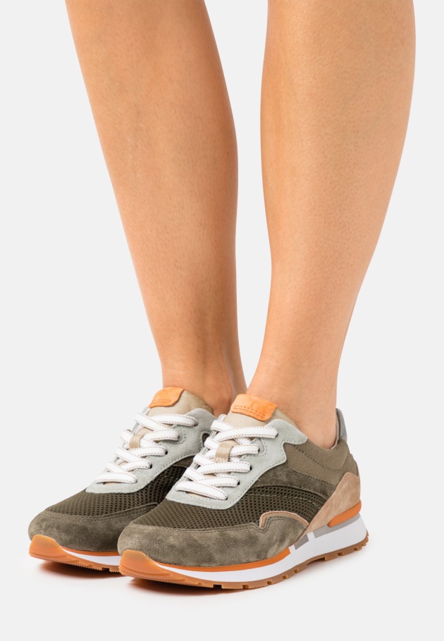 Turnschuhe Gabor Dunkelrosa