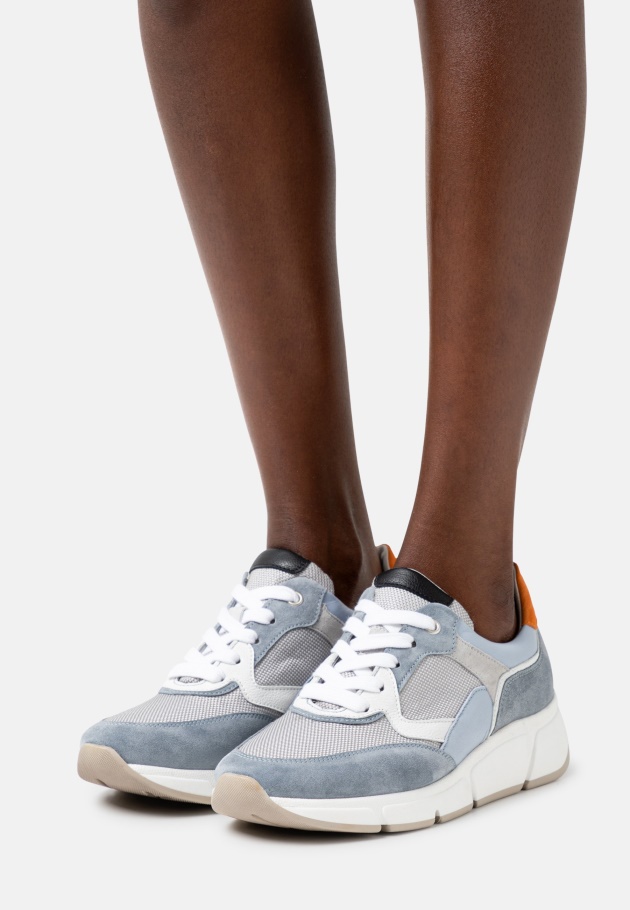 Turnschuhe Gabor Dunkelrosa