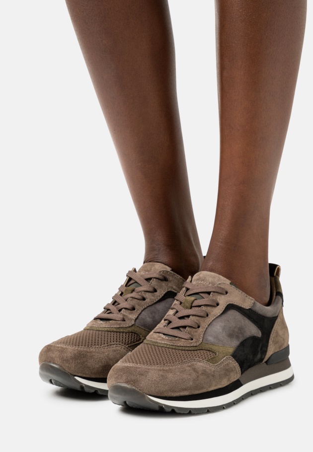 Turnschuhe Gabor Dunkelrosa