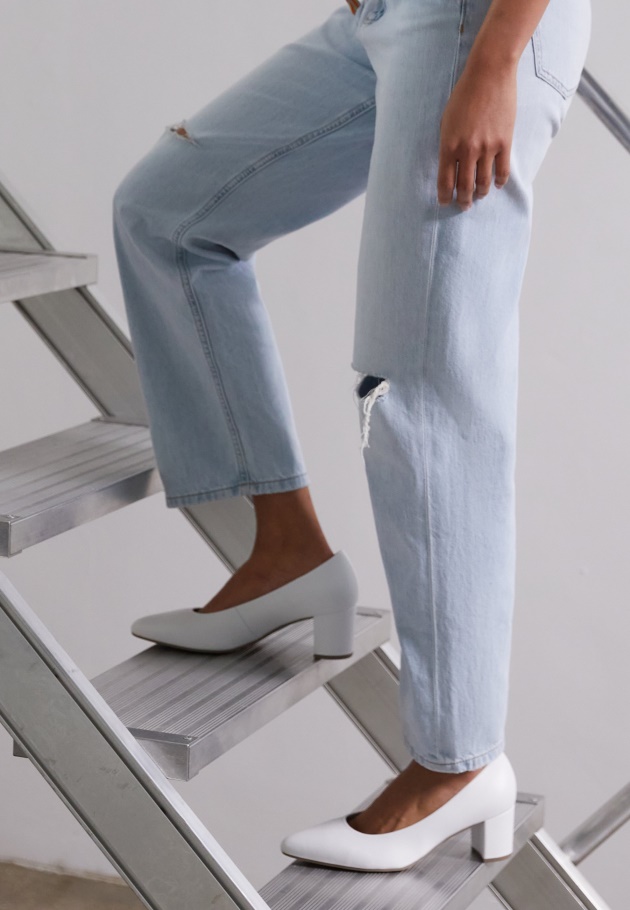 Weiße Gabor Klassische Heels