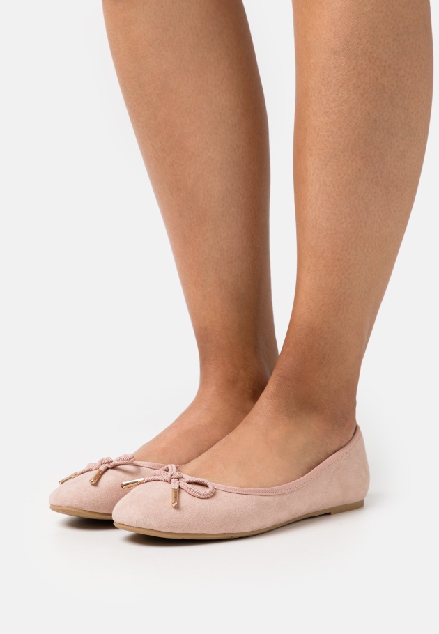 Dusty Rose Gabor Ballerinas