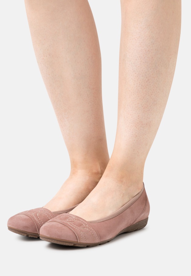 Dusty Rose Gabor Ballerinas