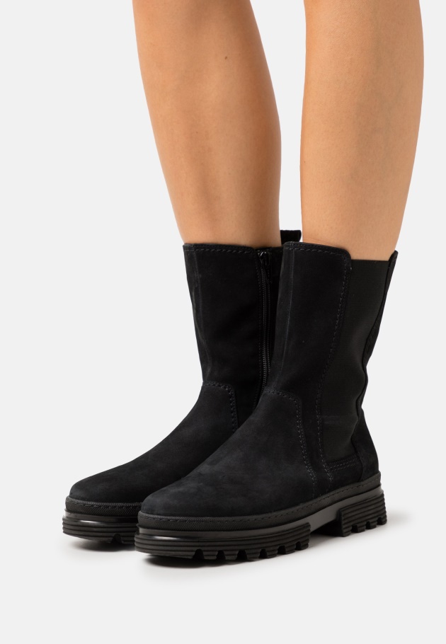 Schwarze Gabor-Stiefel
