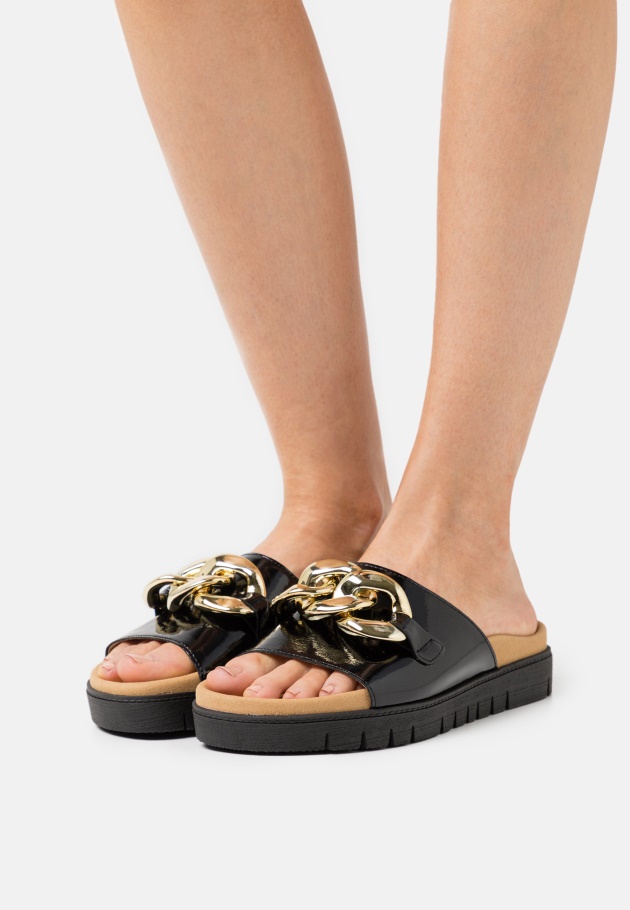 Schwarze Gabor-Pantoletten