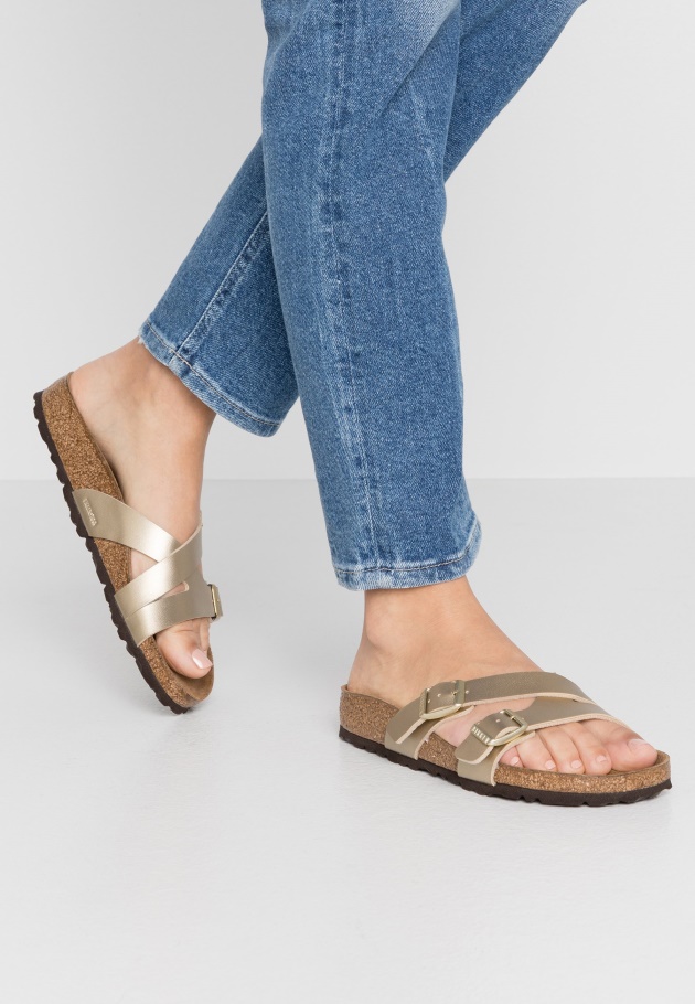 Schwarze Gabor-Pantoletten